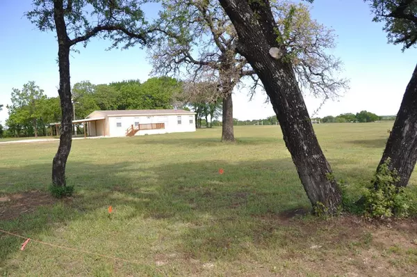 6680 Paluxy Highway, Tolar, TX 76476