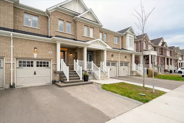 3 Clifford CRES, New Tecumseth, ON L0G 1W0