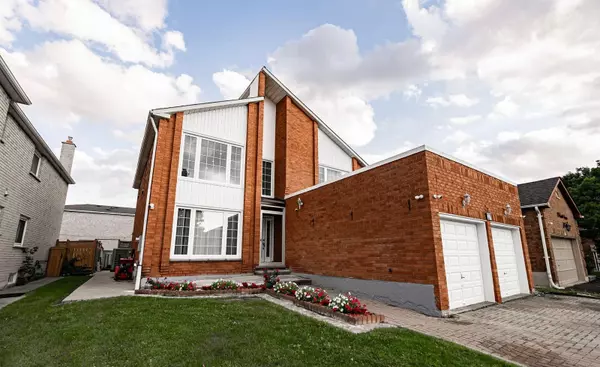 27 Randall AVE, Markham, ON L3S 1J8