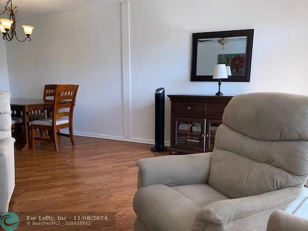 Deerfield Beach, FL 33442,3035 Cambridge B  #3035