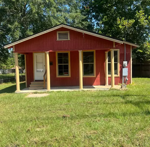 1315 Gibbs Street, Mansfield, LA 71052