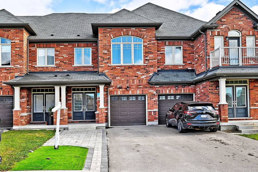 51 Selby CRES, Bradford West Gwillimbury, ON L3Z 0V3