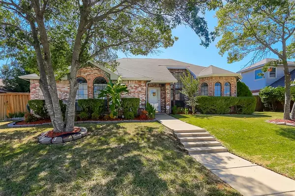 8810 Pine Forest Drive, Rowlett, TX 75088