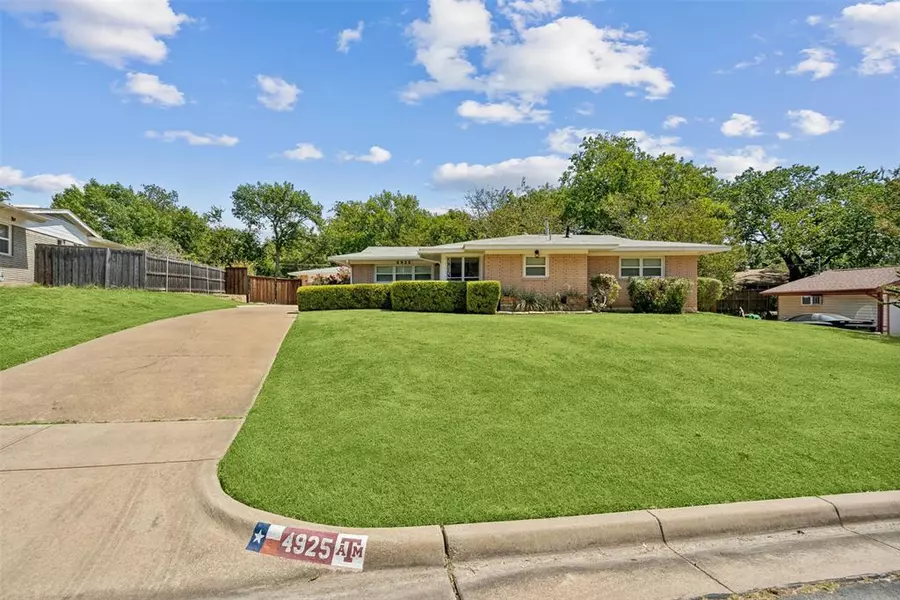 4925 Odessa Avenue, Fort Worth, TX 76133