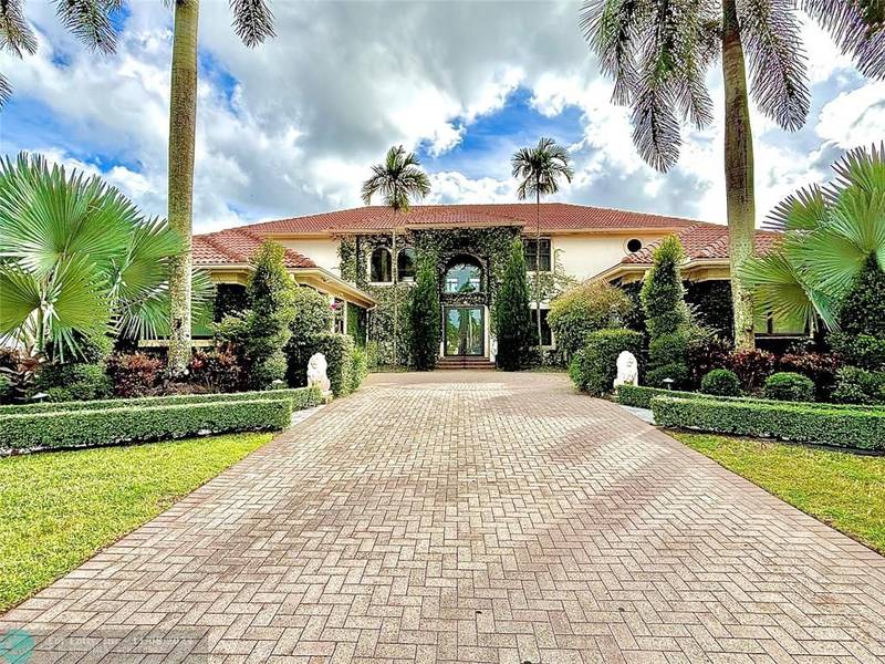 21379 Rockledge Ln, Boca Raton, FL 33428