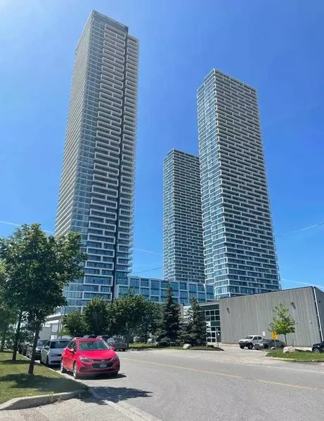 950 Portage Pkwy #4807, Vaughan, ON L4K 0J7