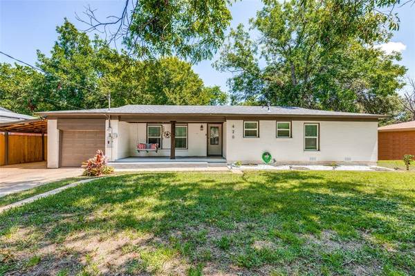 420 Hurstview Drive,  Hurst,  TX 76053