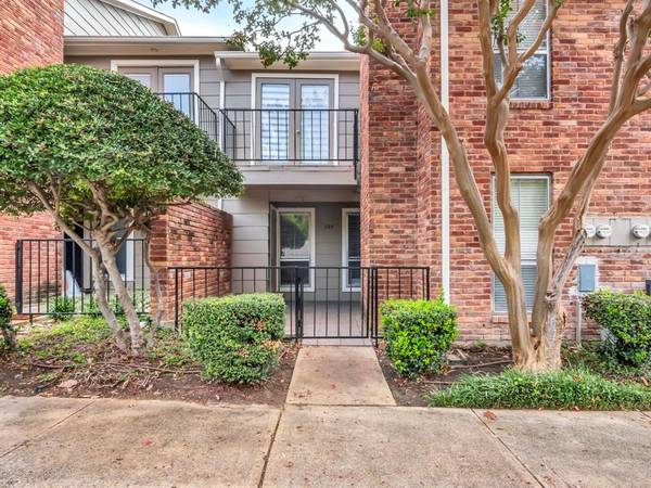 7510 Holly Hill Drive #107,  Dallas,  TX 75231