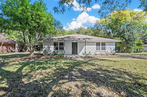 238 Southwood Drive, Lancaster, TX 75146