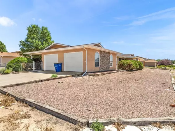 Pueblo West, CO 81007,992-994 W Coral Dr