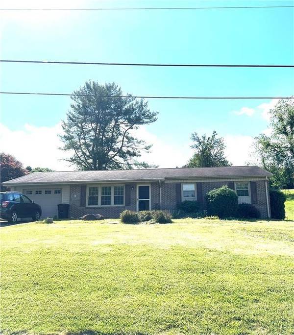 395 Kenbrook Drive, Galax, VA 24333