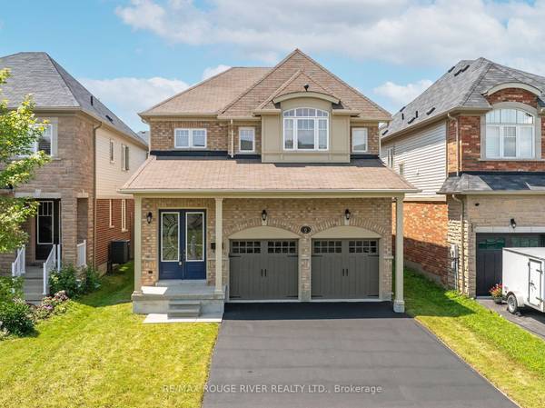 6 Buttonshaw ST, Clarington, ON L1C 0J9