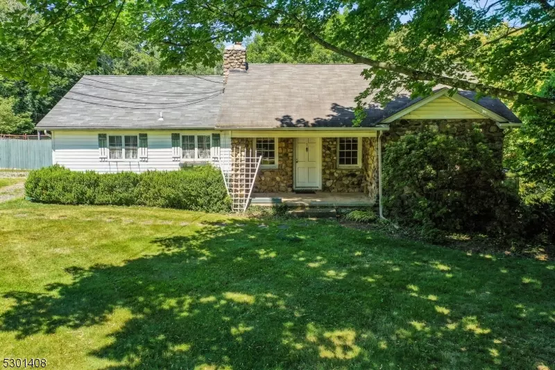 8 Split Rock Rd, Boonton Twp., NJ 07005