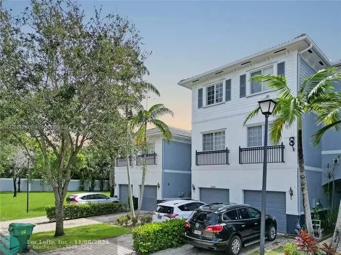 1438 NW 34th Way, Fort Lauderdale, FL 33311