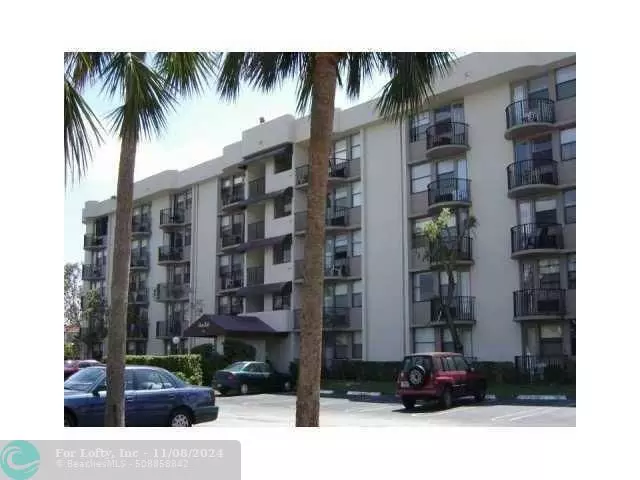 Coral Springs, FL 33065,2701 Riverside Dr  #111-B