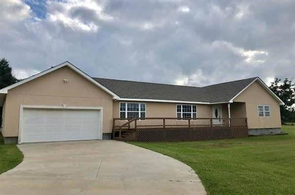 308 N Elm Creek Road, Cushing, OK 74023