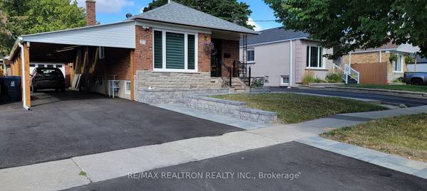 37 Mendip CRES #Bsmt, Toronto E04, ON M1P 1Y3