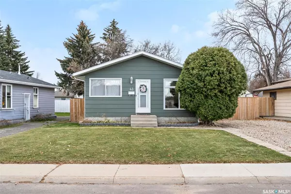 43 Galbraith CRESCENT, Saskatoon, SK S7M 4G9