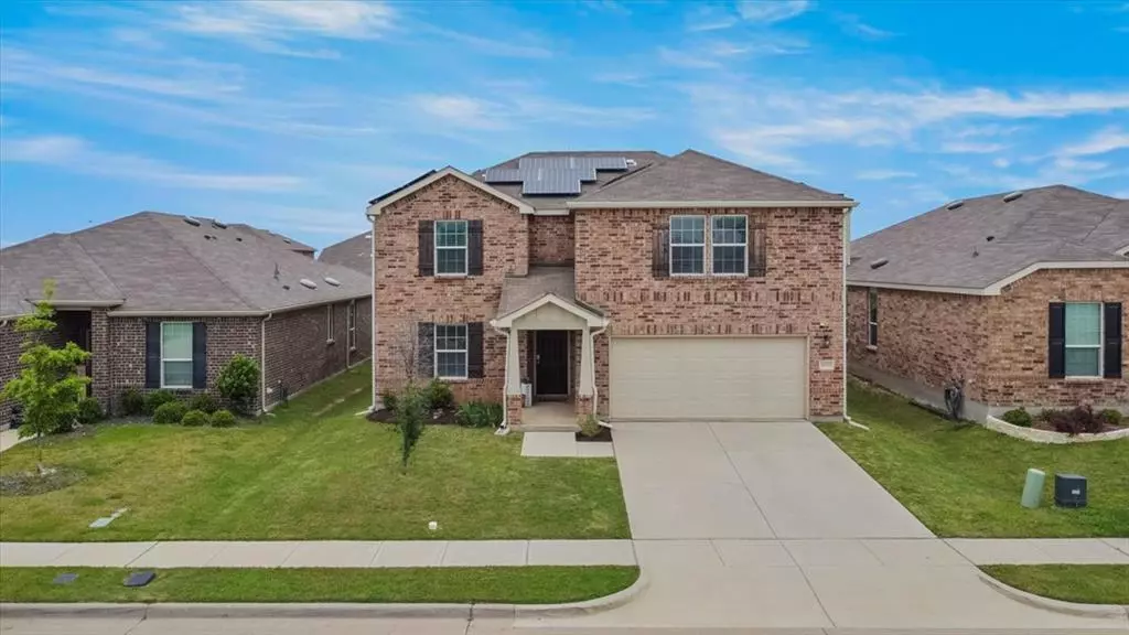 1809 Waggoner Drive, Aubrey, TX 76227