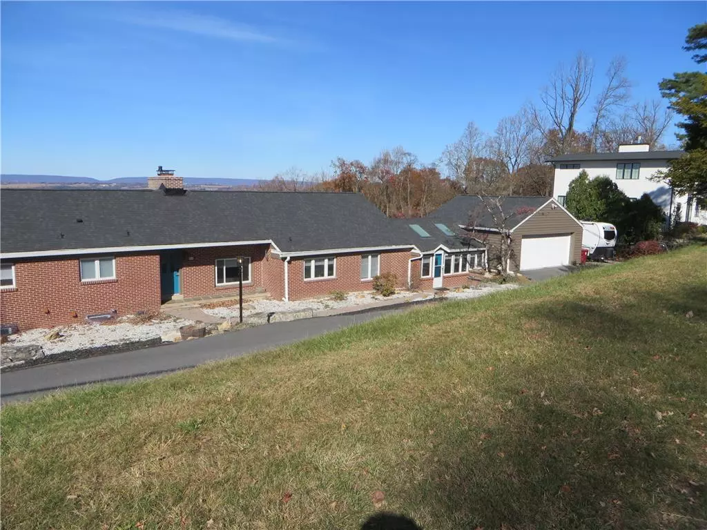 Forks Twp, PA 18040,424 Paxinosa Road East