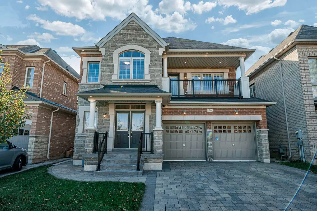 Brampton, ON L6X 3A3,39 Lampman CRES