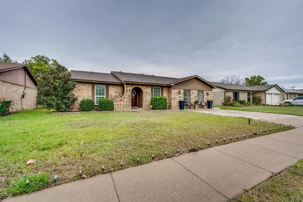 Watauga, TX 76148,6913 Mccoy Drive