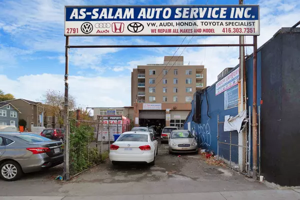 Toronto E02, ON M4C 1L9,2789 Danforth AVE