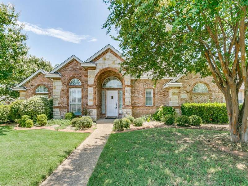 718 Mc Murry Drive, Waxahachie, TX 75165