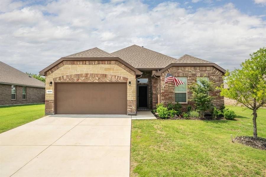 1506 Reed Drive, Krum, TX 76249