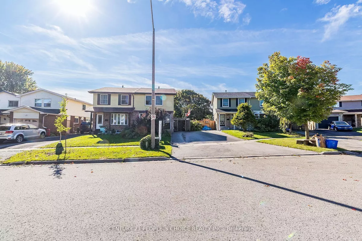 Durham, ON L1J 6A2,644 Balsam CRES