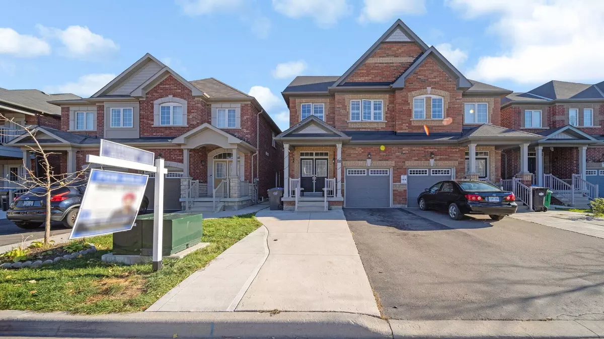 Brampton, ON L6P 4L6,88 Hollowgrove BLVD