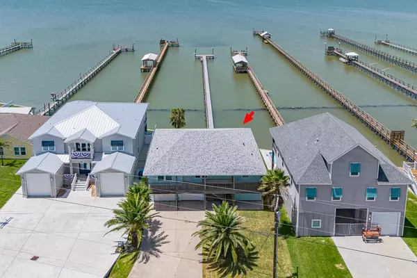 74 Copano Ridge Road,  Rockport,  TX 78382