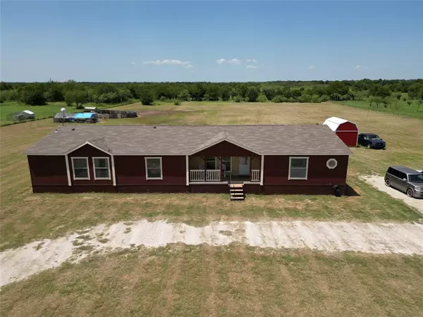 Whitney, TX 76692,415 Lake Whitney Drive