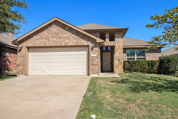 416 Prescott Lane, Fort Worth, TX 76036