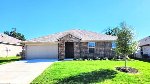 868 ALEXANDRIA Lane, Joshua, TX 76058