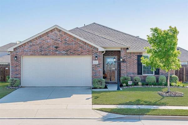 1721 Christopher Creek Drive, Little Elm, TX 75068