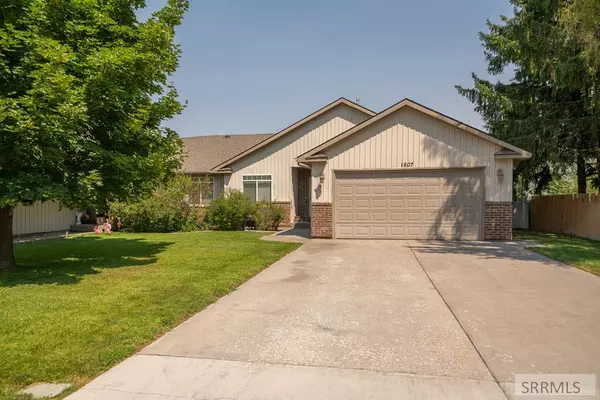 1807 S Sabin Drive, Ammon, ID 83406