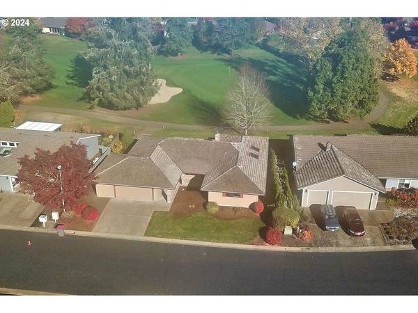 1247 NW TORRES PINE CT, Mc Minnville, OR 97128