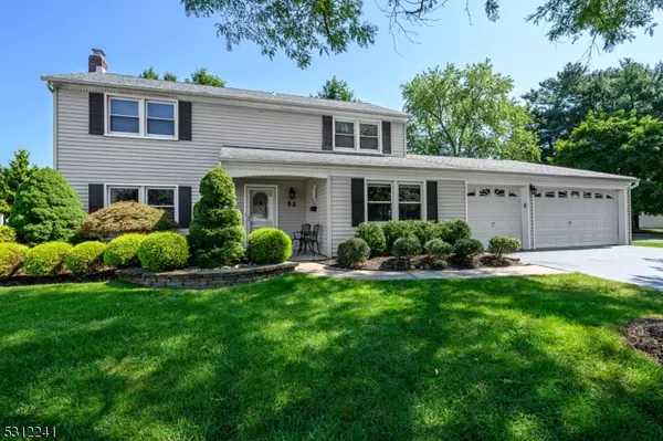 52 Fordham Dr, Aberdeen Twp., NJ 07747