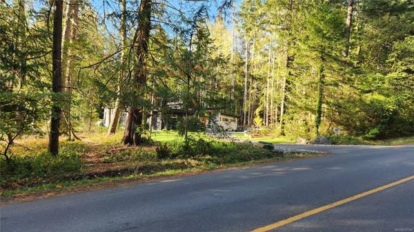 Lot 5 Inverness Rd, North Saanich, BC V8L 5H1