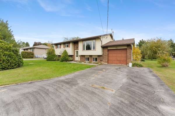 2354 WALLBRIDGE-LOYALIST RD, Quinte West, ON K0K 2B0