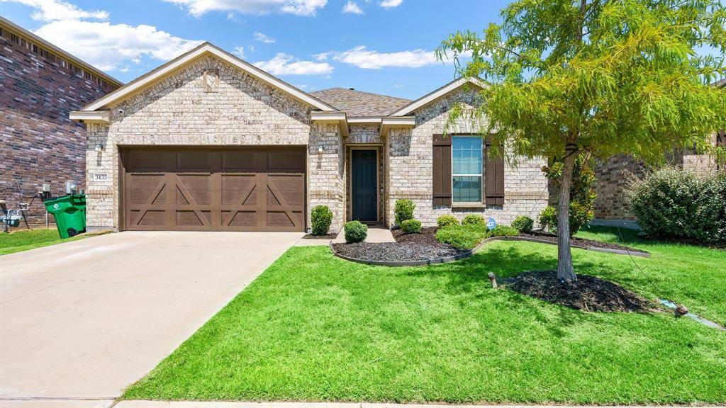 3433 Alamosa River Drive, Celina, TX 75078