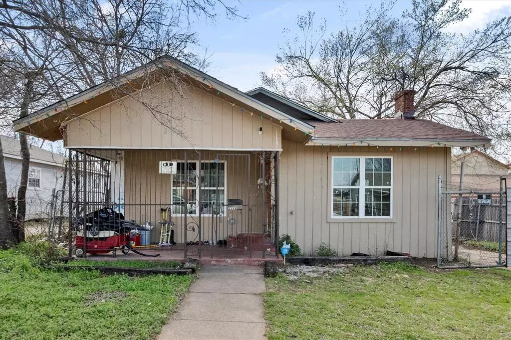 Fort Worth, TX 76105,3708 Avenue M