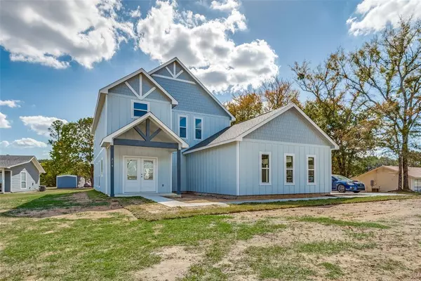 314 Oak Creek Drive, Tool, TX 75143