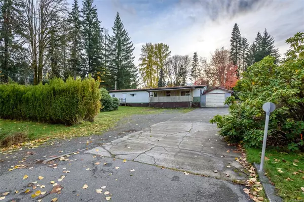 91 Powerhouse Rd, Courtenay, BC V9N 9L1