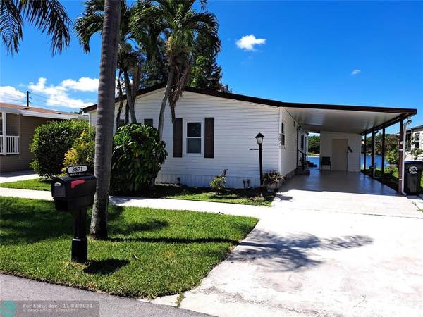 3871 NW 67th St,  Coconut Creek,  FL 33073