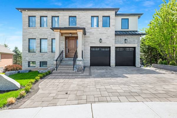 60 North Riverdale DR, Caledon, ON L7C 3K3