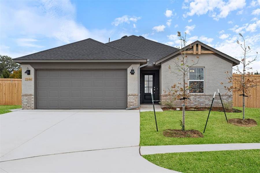 2144 Emily Rae Lane, Blanchard, OK 73010