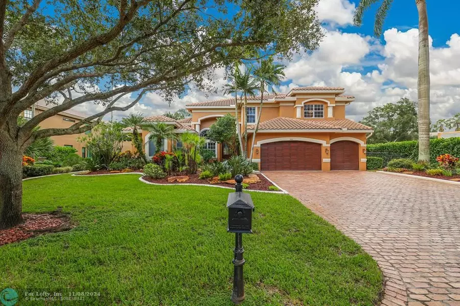 3002 E Lake Vista Cir, Davie, FL 33328