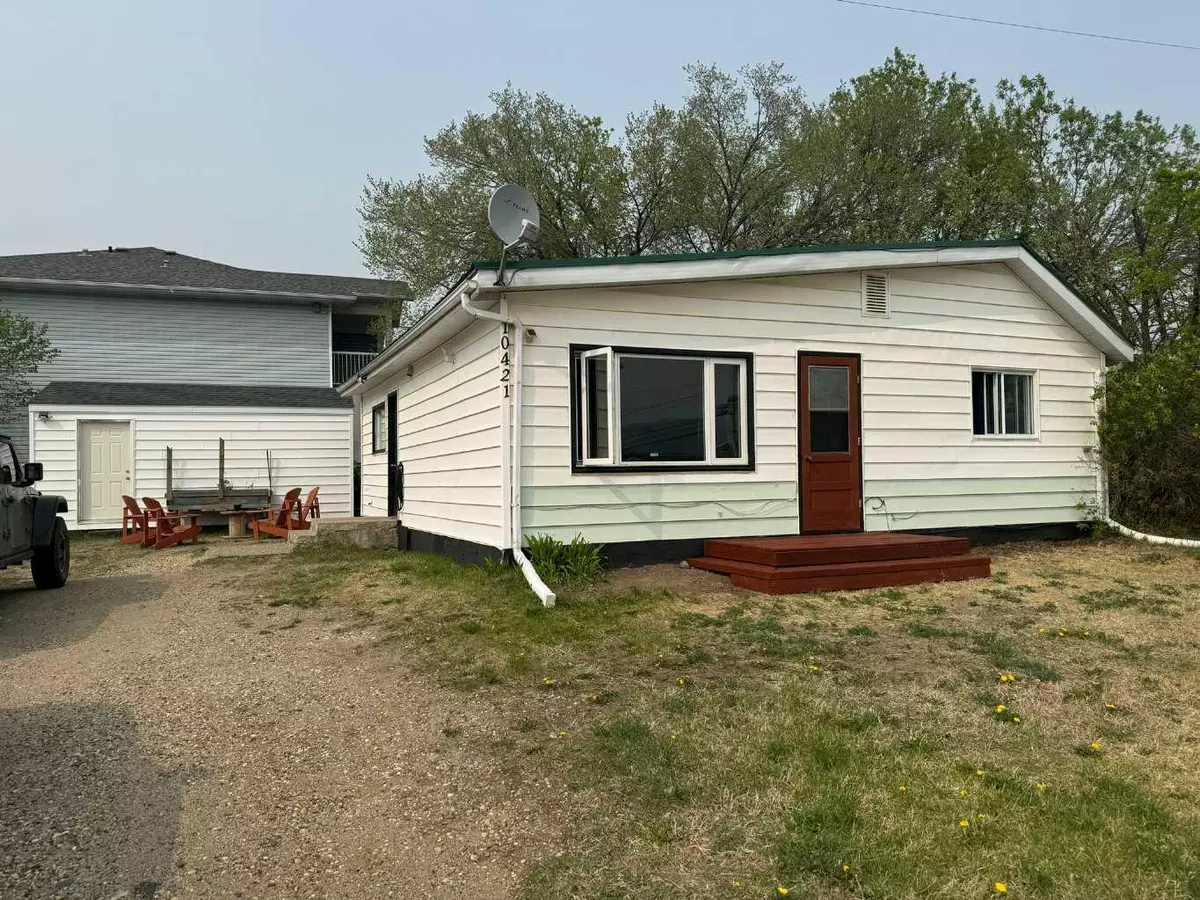 Peace River, AB T8S 1N9,10421 89 ST